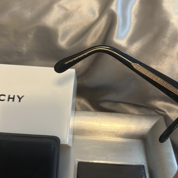 Givenchy Sunglasses. Authentic. Case. Box. Cloth main image 4